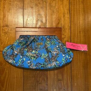 Lilly Pulitzer GWP Bermuda Clutch